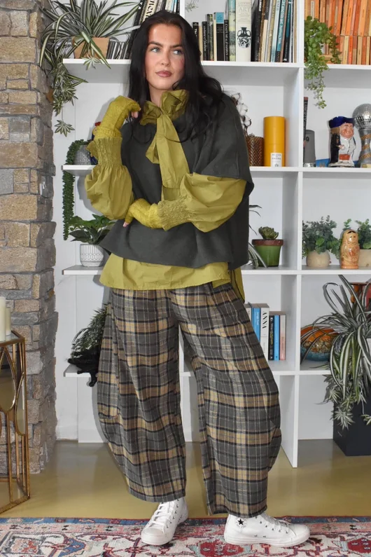 Patrick Plaid Brushed Cotton 7/8 Barrel Pant Olive